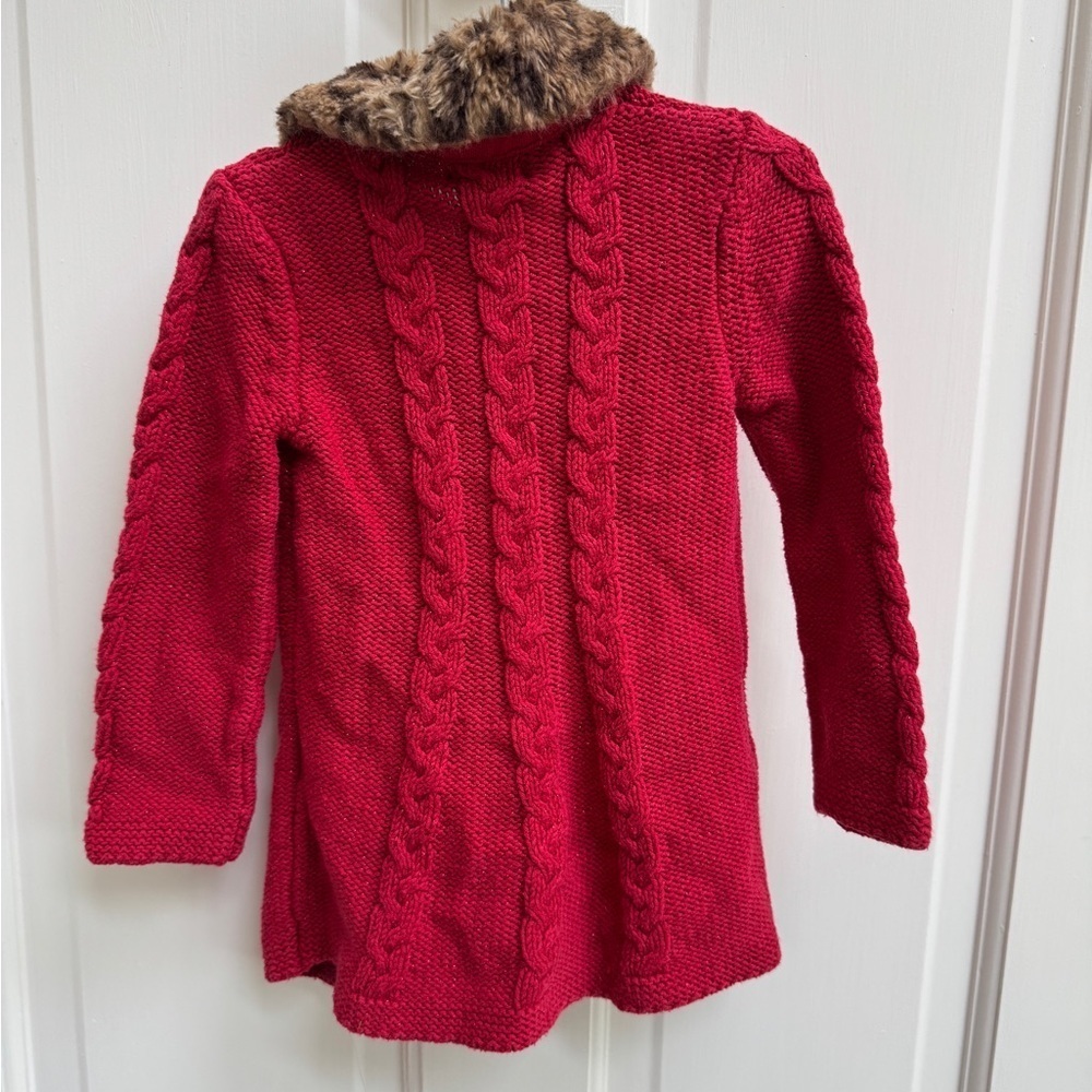 Max Studio 2T Girls Red Knit Braided Bow Sweater with Faux Fur - Picture 6 of 6
